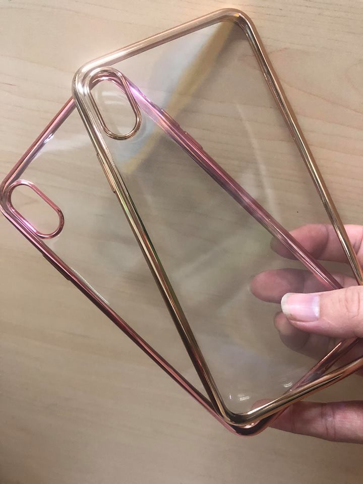 Ốp Lưng Viền Màu iPhone XS Max Dạng Dẻo Hiệu Benks làm bằng chất liệu nhựa dẻo cao cấp với diện mạo siêu mỏng, gọn nhẹ sẽ là phụ kiện rất tuyệt với cho dế nhé.